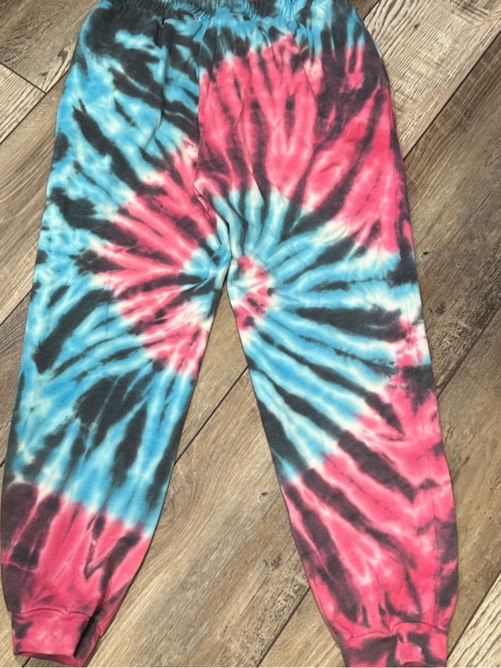 Blue Buttercup Tie Die Sweat Pants Size large